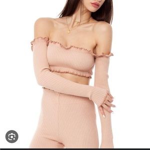 Rare Are You Am I Tiiu Top